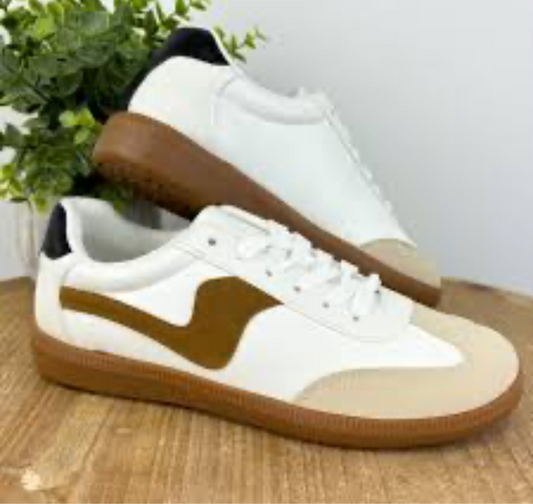 YoungVille Sneaker