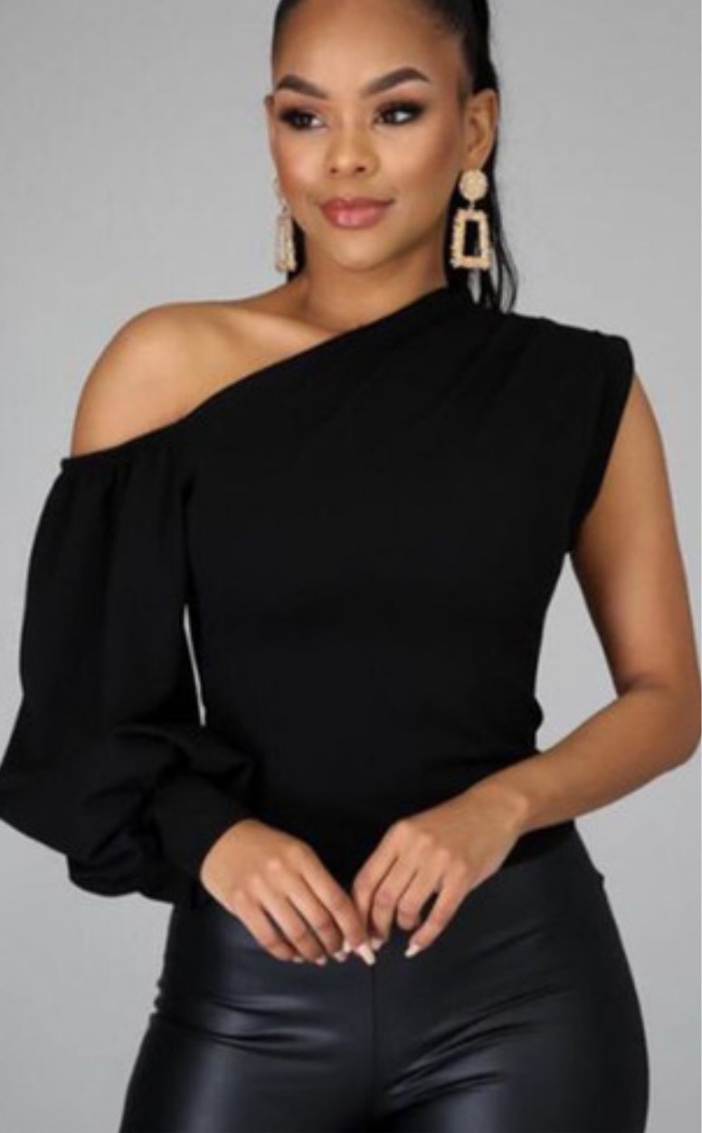 Women's one shoulder one sleeve top_Suggest to Size Up