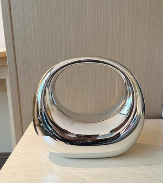 Moon Struck Shape Clutch Bag_Gold or Silver
