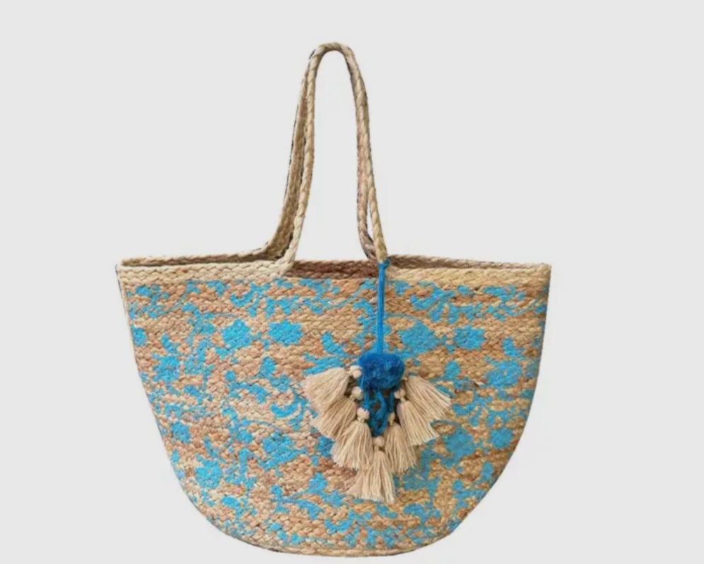 The Coastal Vibe Tote