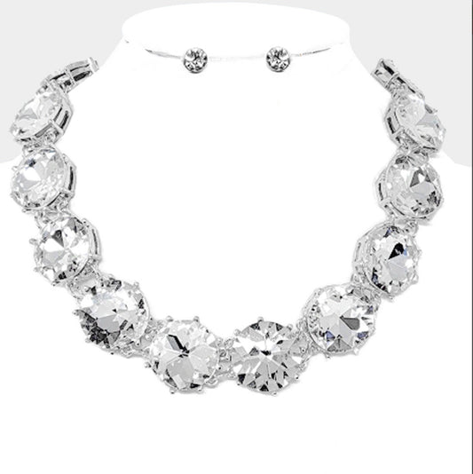 Round Stone Link Necklace